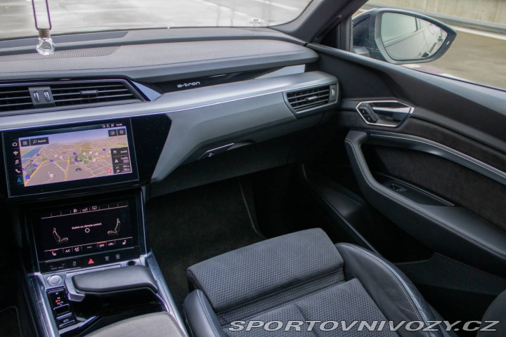 Audi Ostatní modely E-tron 55 quattro Advanced 300 2019
