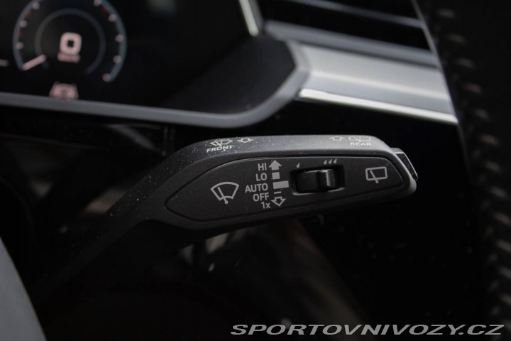 Audi Ostatní modely E-tron 55 quattro Advanced 300 2019