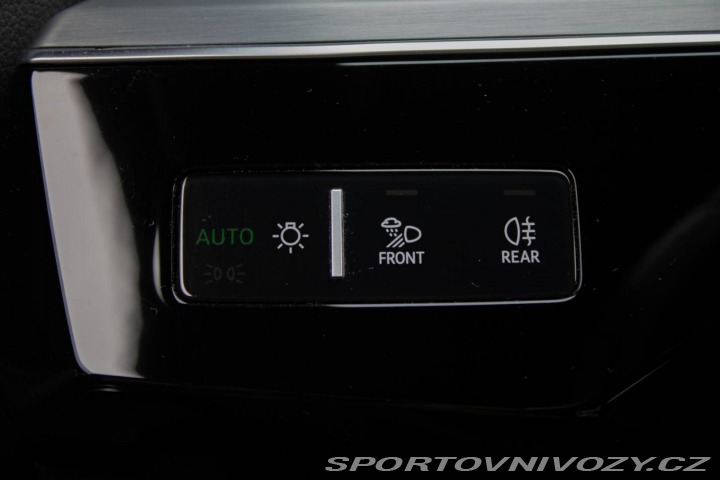 Audi Ostatní modely E-tron 55 quattro Advanced 300 2019