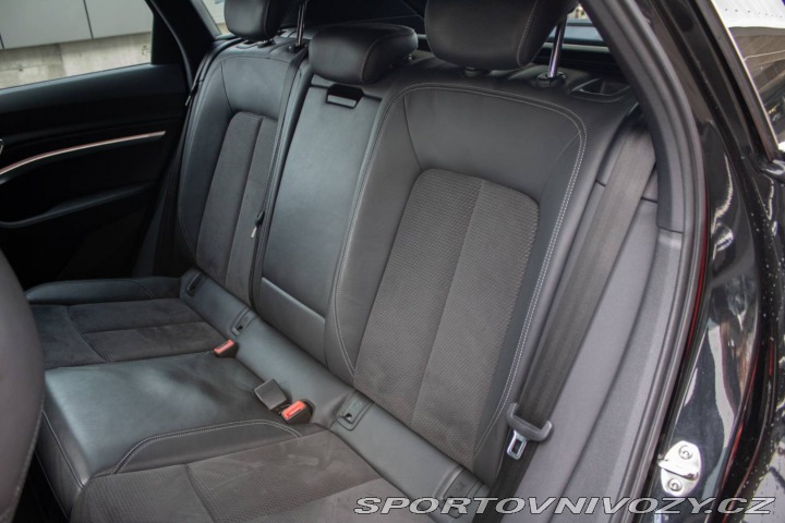 Audi Ostatní modely E-tron 55 quattro Advanced 300 2019