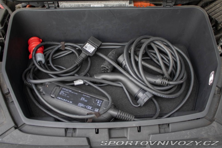 Audi Ostatní modely E-tron 55 quattro Advanced 300 2019