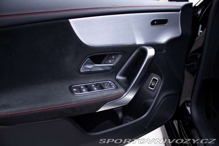 Mercedes-Benz CLA Kupé 200 A/T / AJ NA SPL 2021