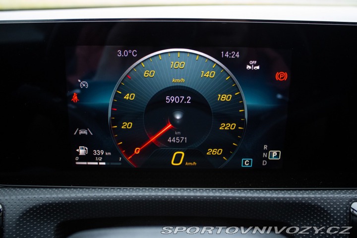 Mercedes-Benz CLA Kupé 200 A/T / AJ NA SPL 2021