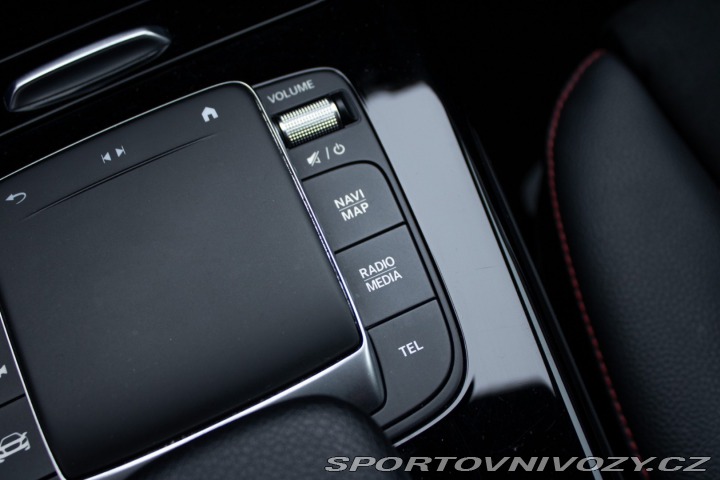 Mercedes-Benz CLA Kupé 200 A/T / AJ NA SPL 2021