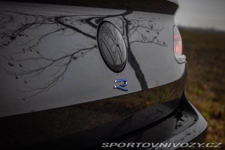 Volkswagen Arteon R 2.0 TSI 4Motion DSG, 2 2022