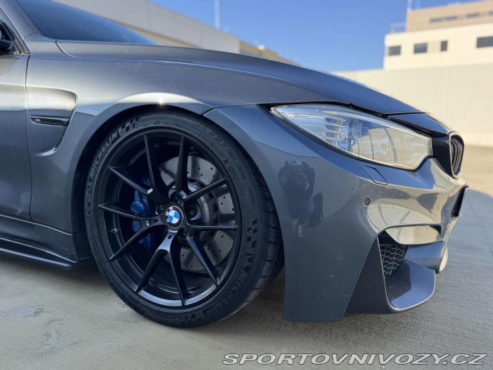 BMW M4 2015