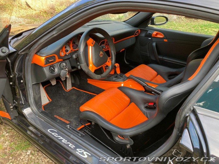 Porsche 911 997 Carrera 4s coupé 2006