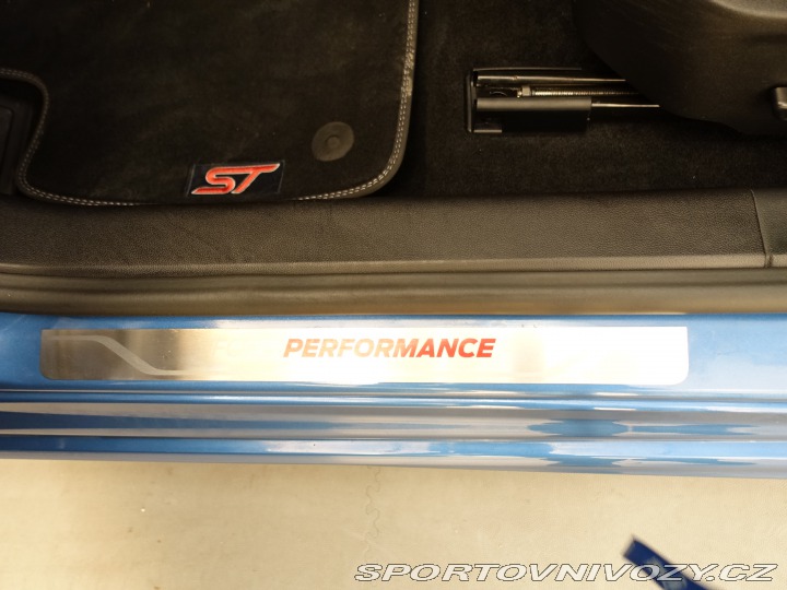 Ford Focus ST 2,0 Performance 2019