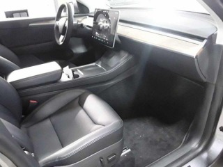 Tesla Model Y Long Range AWD 378kw 2023