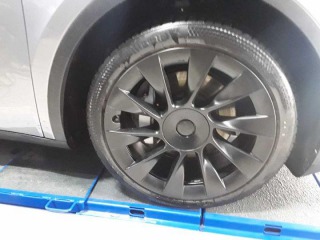 Tesla Model Y Long Range AWD 378kw 2023