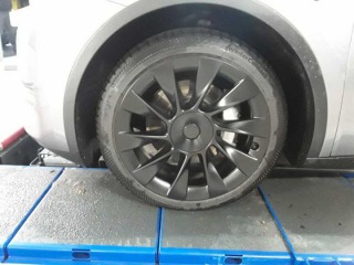 Tesla Model Y Long Range AWD 378kw 2023