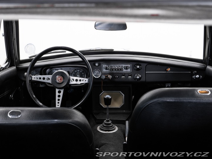 MG GT B GT 1971