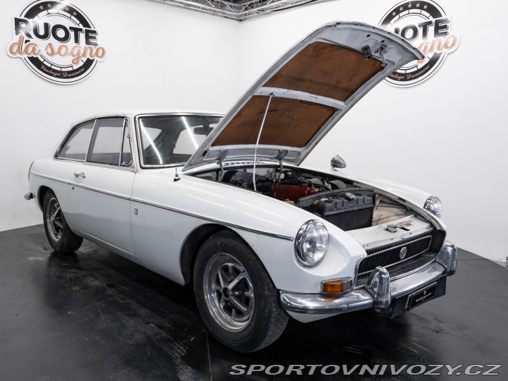 MG GT B GT 1971