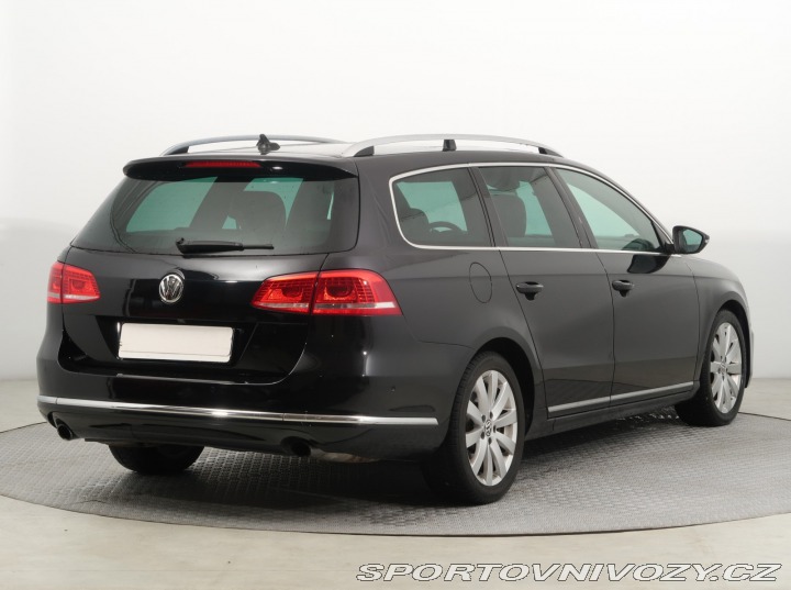 Volkswagen Ostatní modely Passat R-Line 3.6 V6 2012