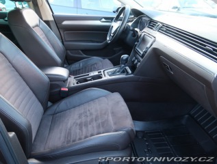 Volkswagen Ostatní modely Passat Highline 2.0 BiTDI 2016