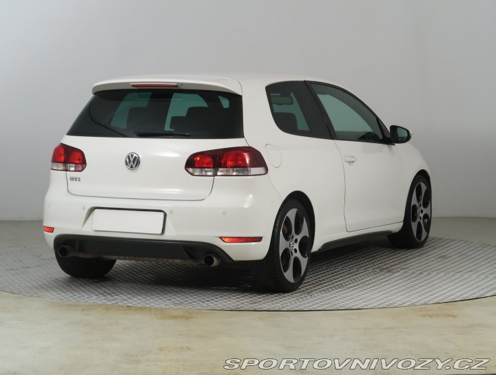 Volkswagen Golf 2.0 GTI 2010