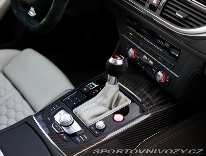 Audi RS6 Avant  4.0 TFSI V8 Perfor 2018