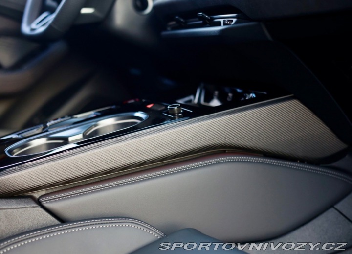 Audi A6 Avant  e-hybrid Quattro C 2025