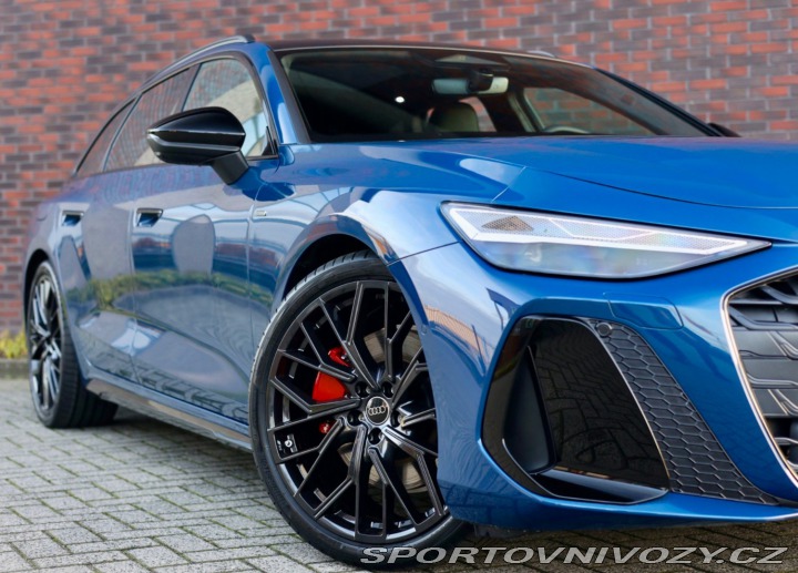 Audi A6 Avant  e-hybrid Quattro C 2025