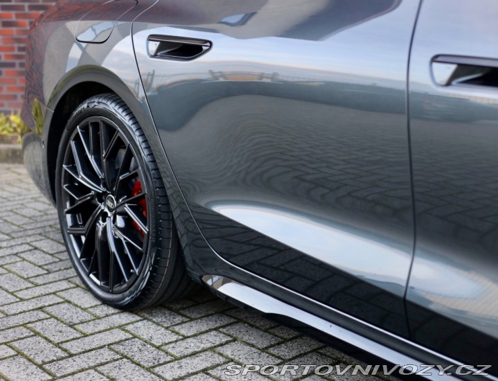 Audi A6 Avant  E-hybrid Quattro C 2025