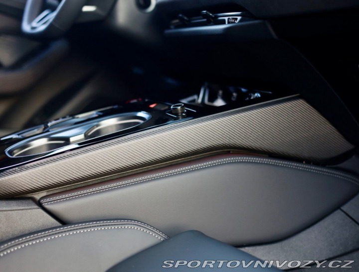 Audi A6 Avant  E-hybrid Quattro C 2025