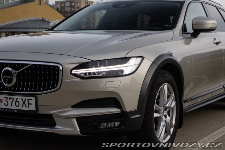 Volvo V90 CC  Cross Country D5 2.0L 2017