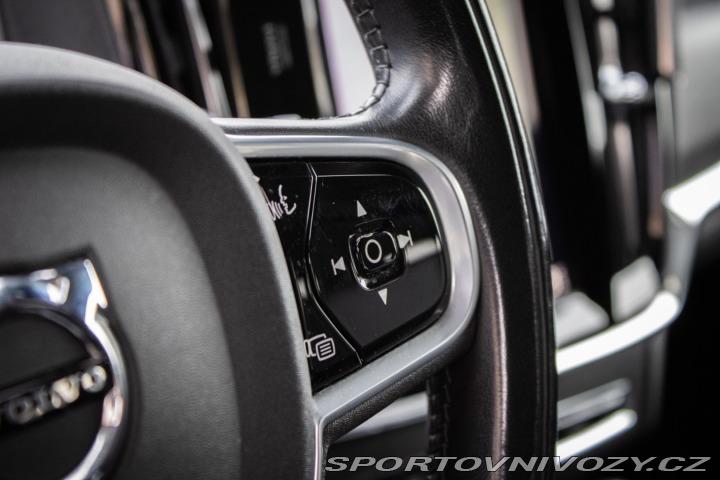 Volvo V90 CC  Cross Country D5 2.0L 2017