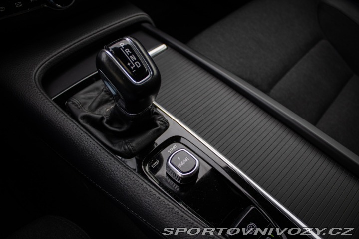 Volvo V90 CC  Cross Country D5 2.0L 2017