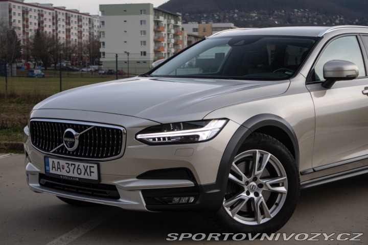 Volvo V90 CC  Cross Country D5 2.0L 2017