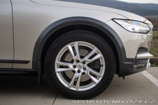 Volvo V90 CC  Cross Country D5 2.0L 2017