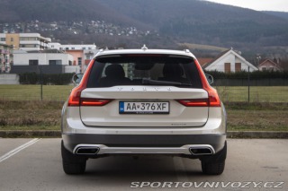 Volvo V90 CC  Cross Country D5 2.0L 2017