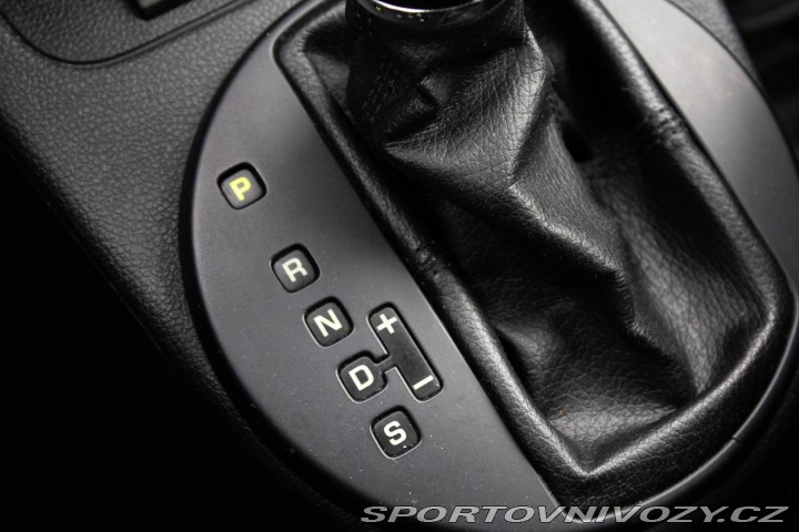 Škoda Fabia RS 1.4 TSI RS DSG 2011