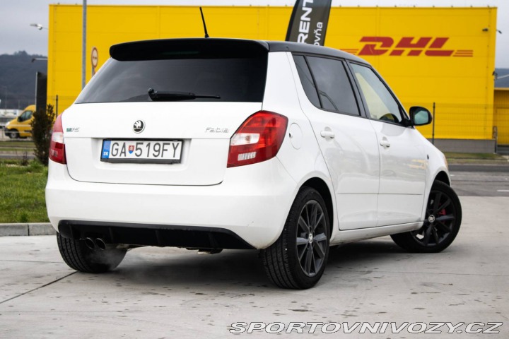 Škoda Fabia RS 1.4 TSI RS DSG 2011