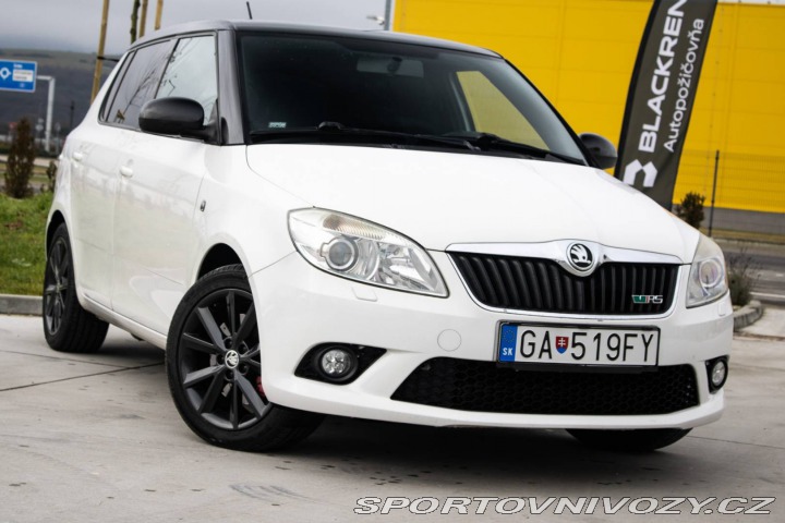 Škoda Fabia RS 1.4 TSI RS DSG 2011