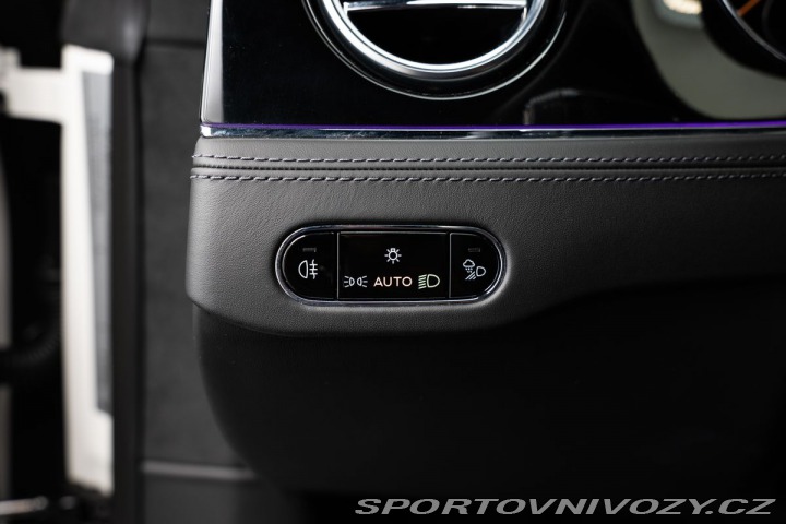 Bentley Continental GT V8 2024