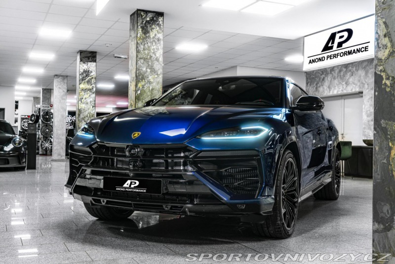 Lamborghini Urus SE PANORAMA/HUD/SENSONUM