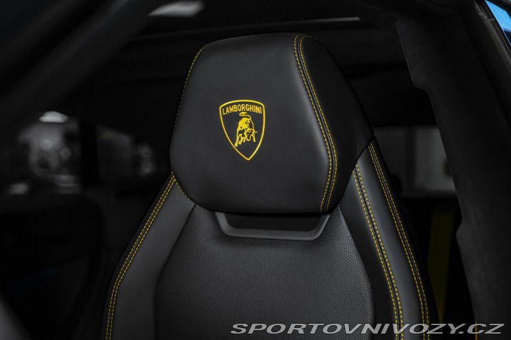 Lamborghini Urus SE PANORAMA/HUD/SENSONUM 2025