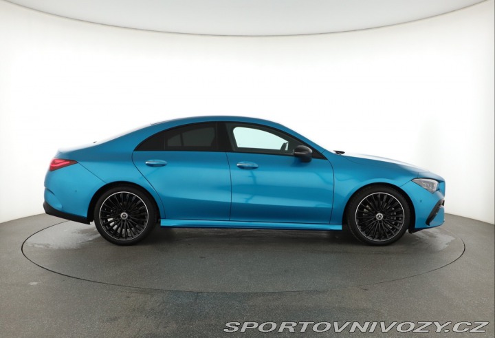 Mercedes-Benz CLA AMG 220 4MATIC 2024