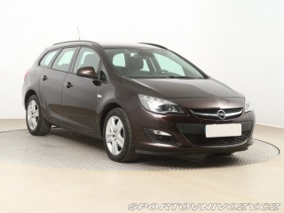 Opel Astra 2.0 CDTI 2015