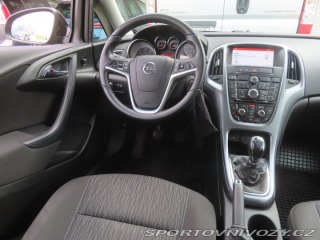 Opel Astra 2.0 CDTI 2015