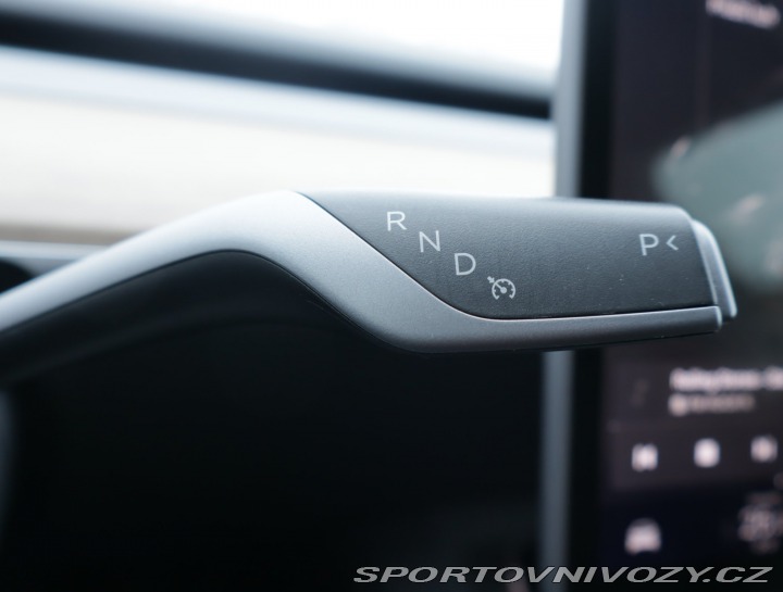 Tesla Model Y RWD LFP 60kWh 2023