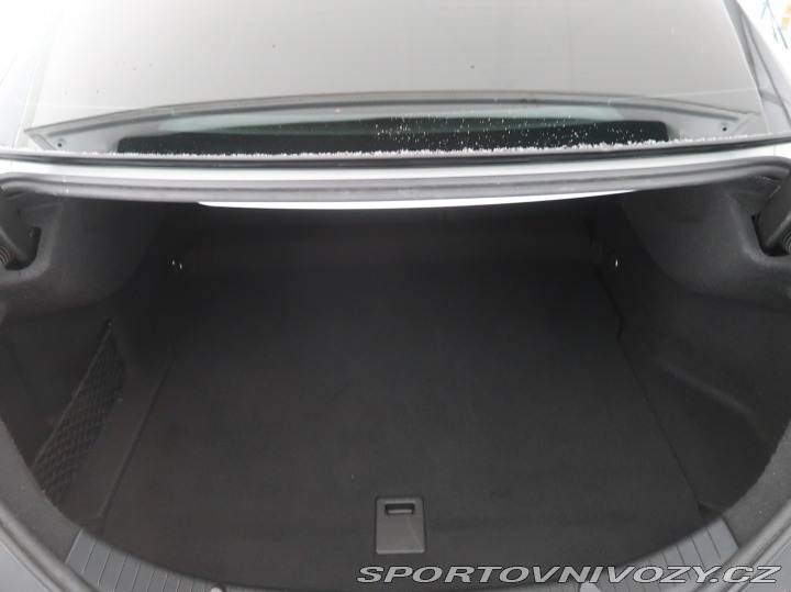 Mercedes-Benz CLA 200 2018