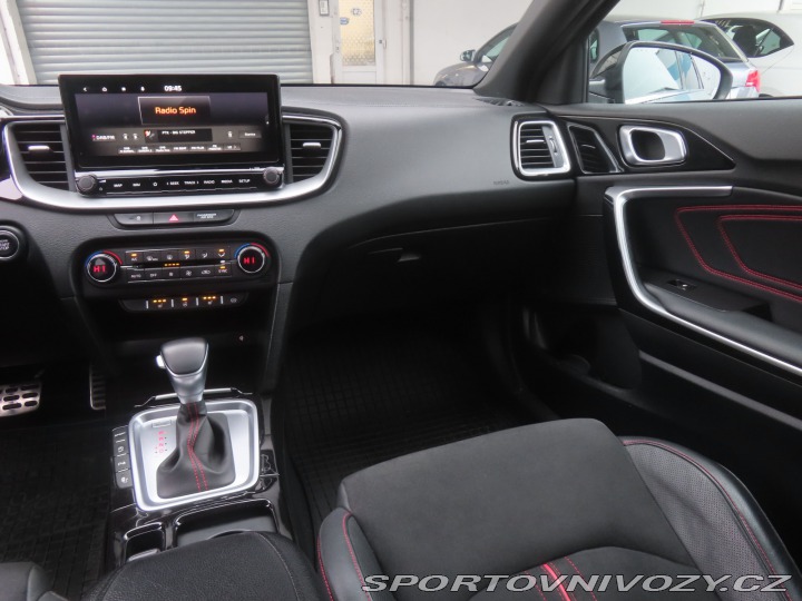 Kia ProCeed GT 1.6 T-GDI 2021