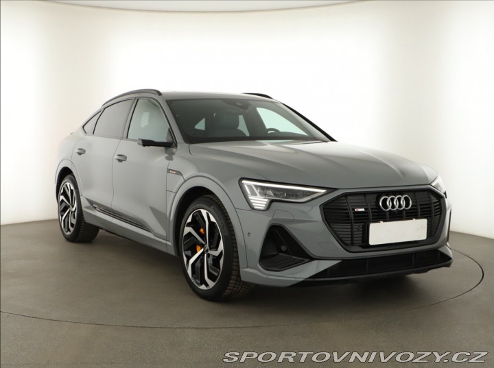 Audi Ostatní modely e-tron Sportback Sportback  55 quattro 2021