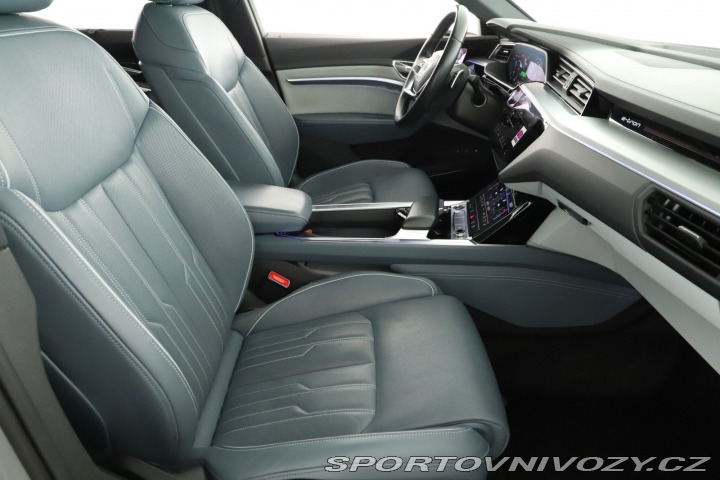 Audi Ostatní modely e-tron Sportback Sportback 55 quattro 2021