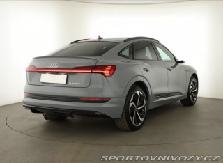 Audi Ostatní modely e-tron Sportback Sportback  55 quattro 2021