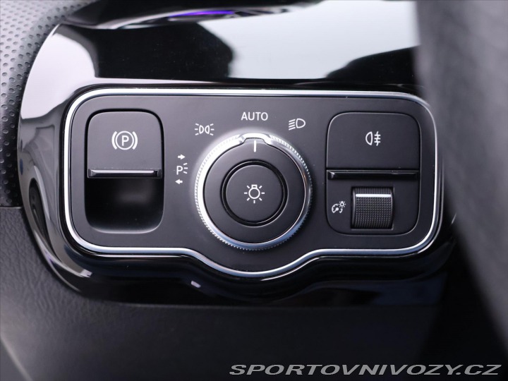 Mercedes-Benz A 2,0 A220 140kW Aut. AMG-L 2019