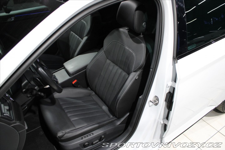Škoda Superb iV DSG Sportline 360° / 2023