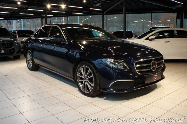 Mercedes-Benz E 200d DIS+ / 360° / NezTop 2020