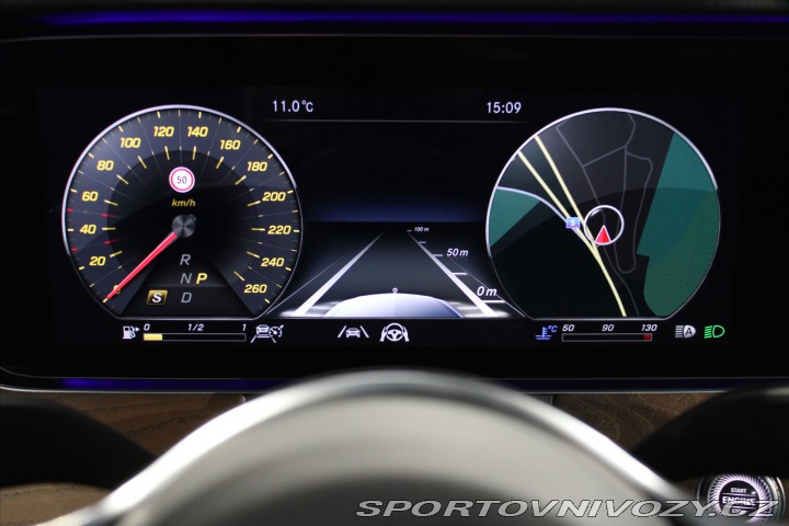 Mercedes-Benz E 200d DIS+ / 360° / NezTop 2020